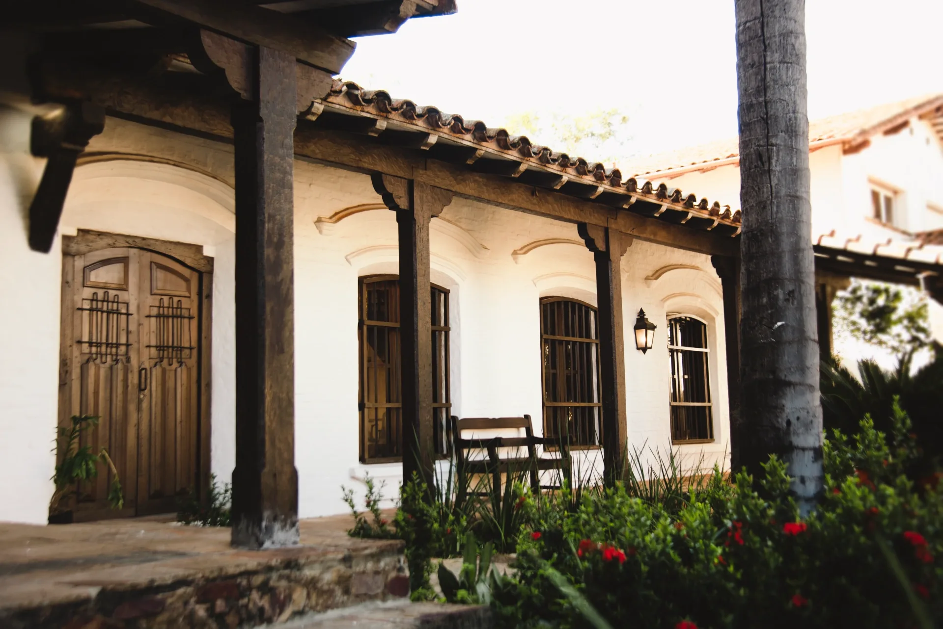 Fachada de propiedad Century 21 Legado